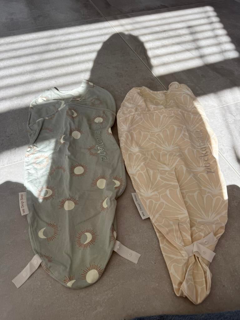 Twee New born puckbaby slaapzak(0-3m) en draagdoek, Ophalen, Slaapzak