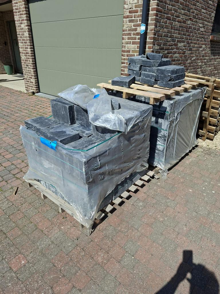 Lot 20m2 Nieuwe klinkers  30*20*6 af te halen in Dessel, Jardin & Terrasse, Enlèvement, Comme neuf, Briques