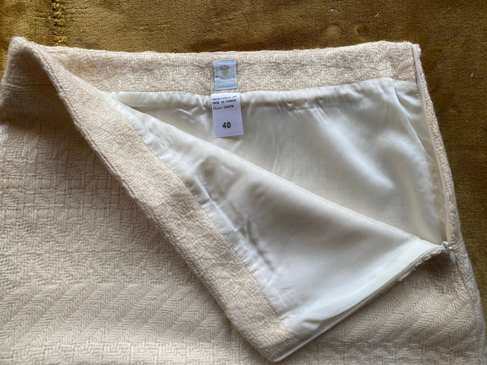 Jupe triangle en laine, Vêtements | Femmes, Jupes, Taille 38/40 (M), Enlèvement ou Envoi, Blanc, Longueur genou