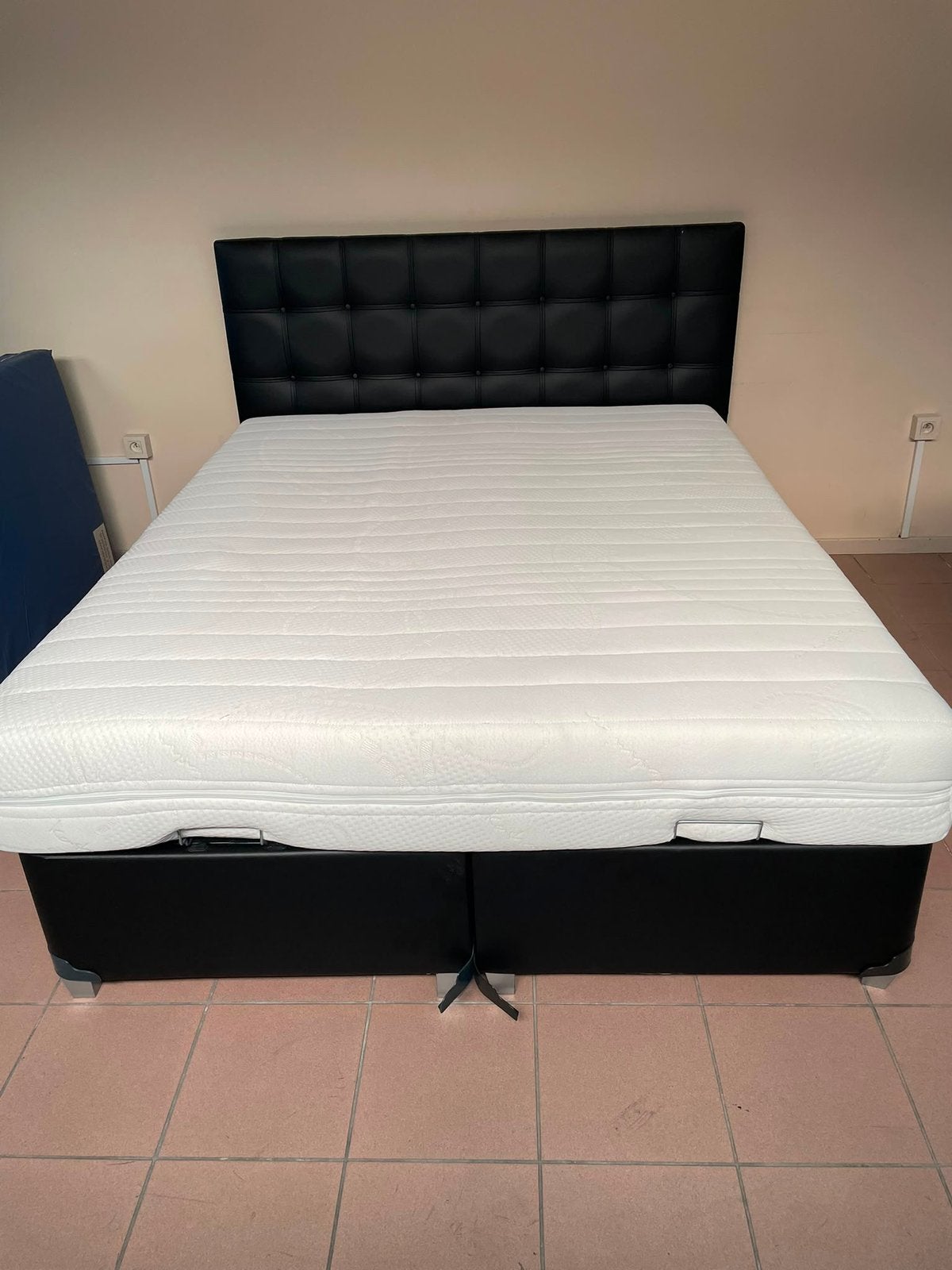 Tweepersoonsbed, Huis en Inrichting, Slaapkamer | Boxsprings, Ophalen, Zo goed als nieuw