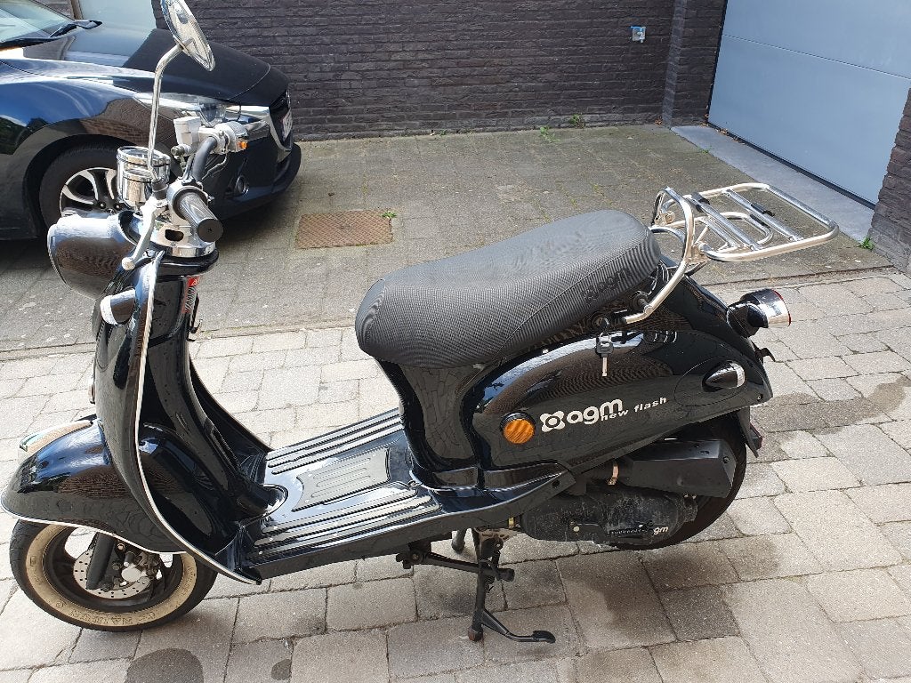 Scooter AGM New Flash 50cc – 2014 – slechts 5.328 km, Classe B (45 km/h), Enlèvement, Utilisé, Amg