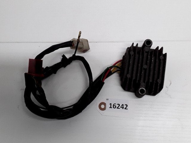 CBR1000F 1987 - 1988 Honda Spanningsregelaar D1-26835