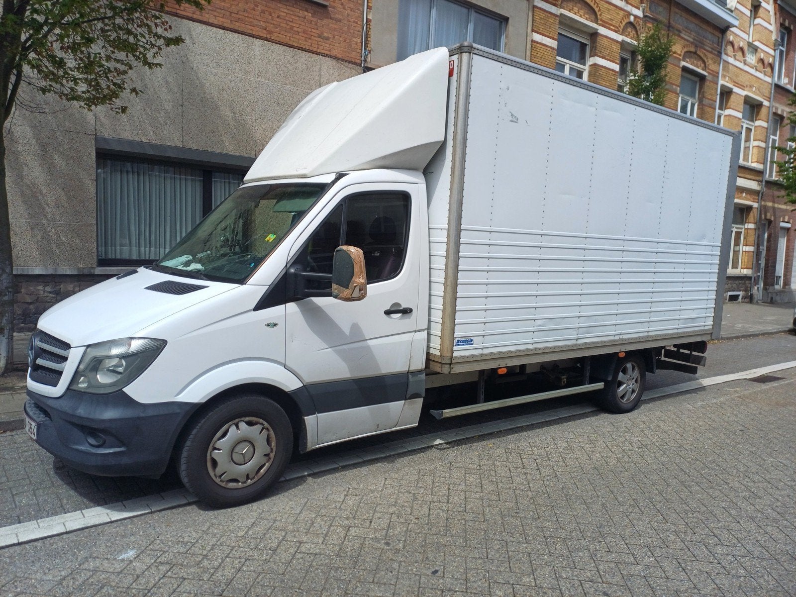 Mercedes Sprinter, Offres d'emploi