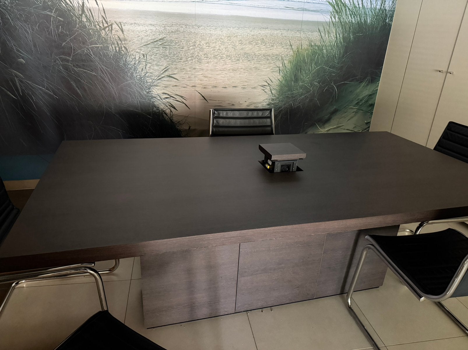 Kantoor bureau, Ophalen, Bureau