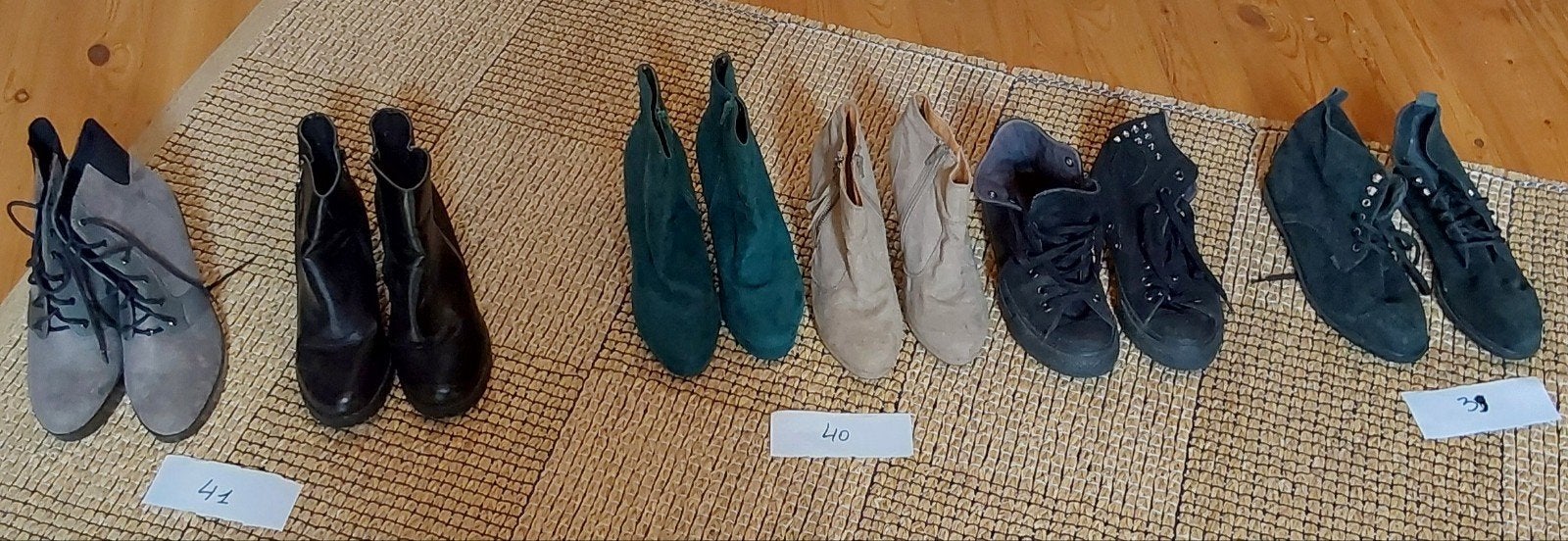 Bottilons pointures 38,40,41, Enlèvement ou Envoi, Comme neuf, Boots et Botinnes, Diverses