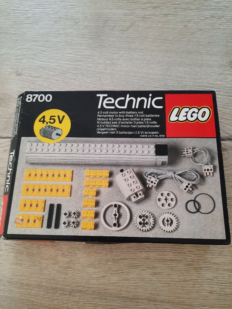 Lego Technic motor 8700 4,5 V, Ophalen, Lego, Zo goed als nieuw, Compleet