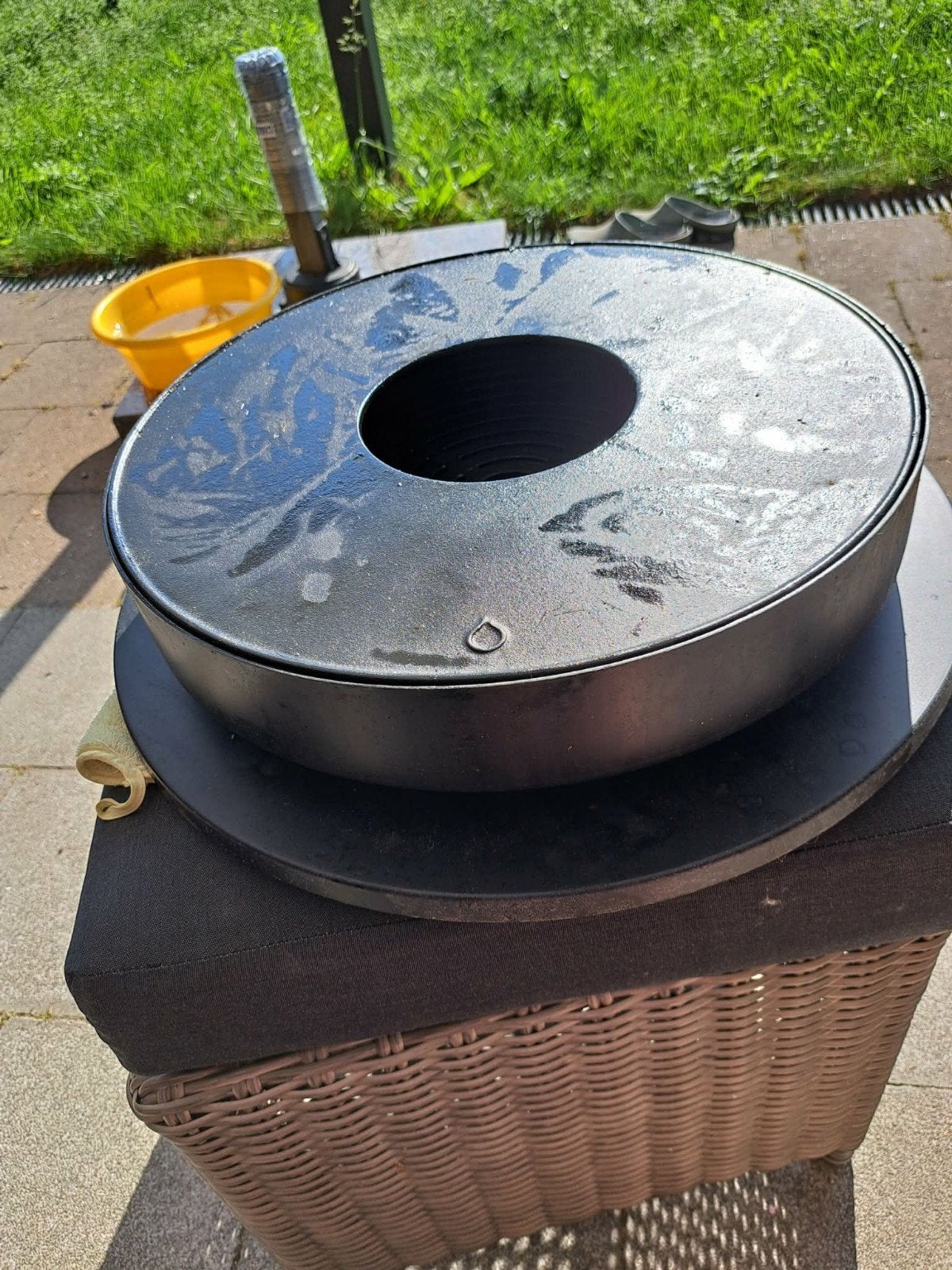 OFyR tabl'o, Tuin en Terras, Houtskoolbarbecues, Ophalen