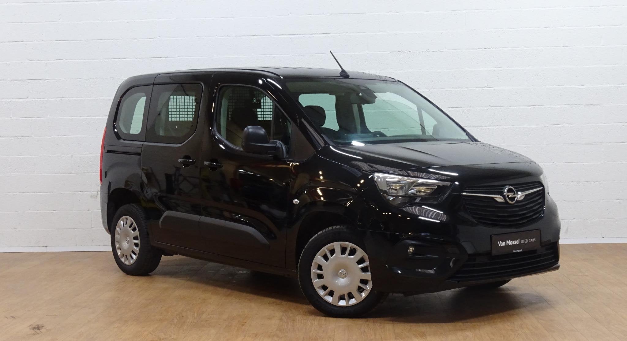 Opel Combo mpv 1.5d, Autos, Opel, 4 portes, Entreprise, 149 g/km, Noir