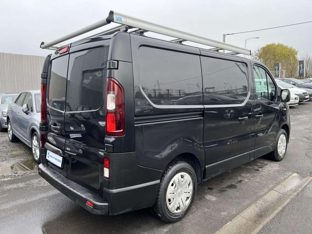 Opel Vivaro 1.6DCI MOTEUR A CHAINE 9909HT GAR 12M, Achat, 170 g/km, Entreprise, 3 places