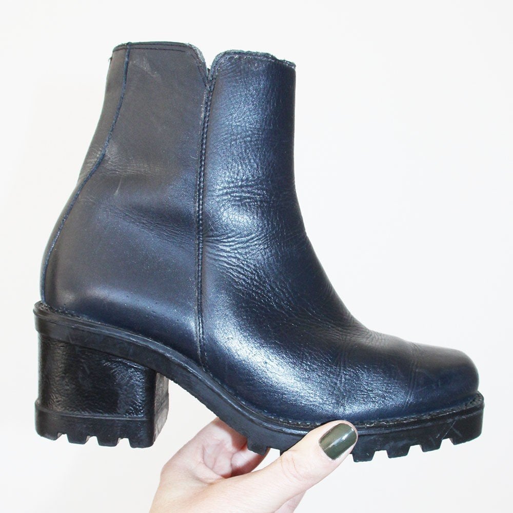 Mooie Leren Street Life Enkellaarsjes -s13 (Maat 37) € 60,-, Kleding | Dames, Schoenen, Verzenden, Zwart, Zo goed als nieuw, Lage of Enkellaarzen