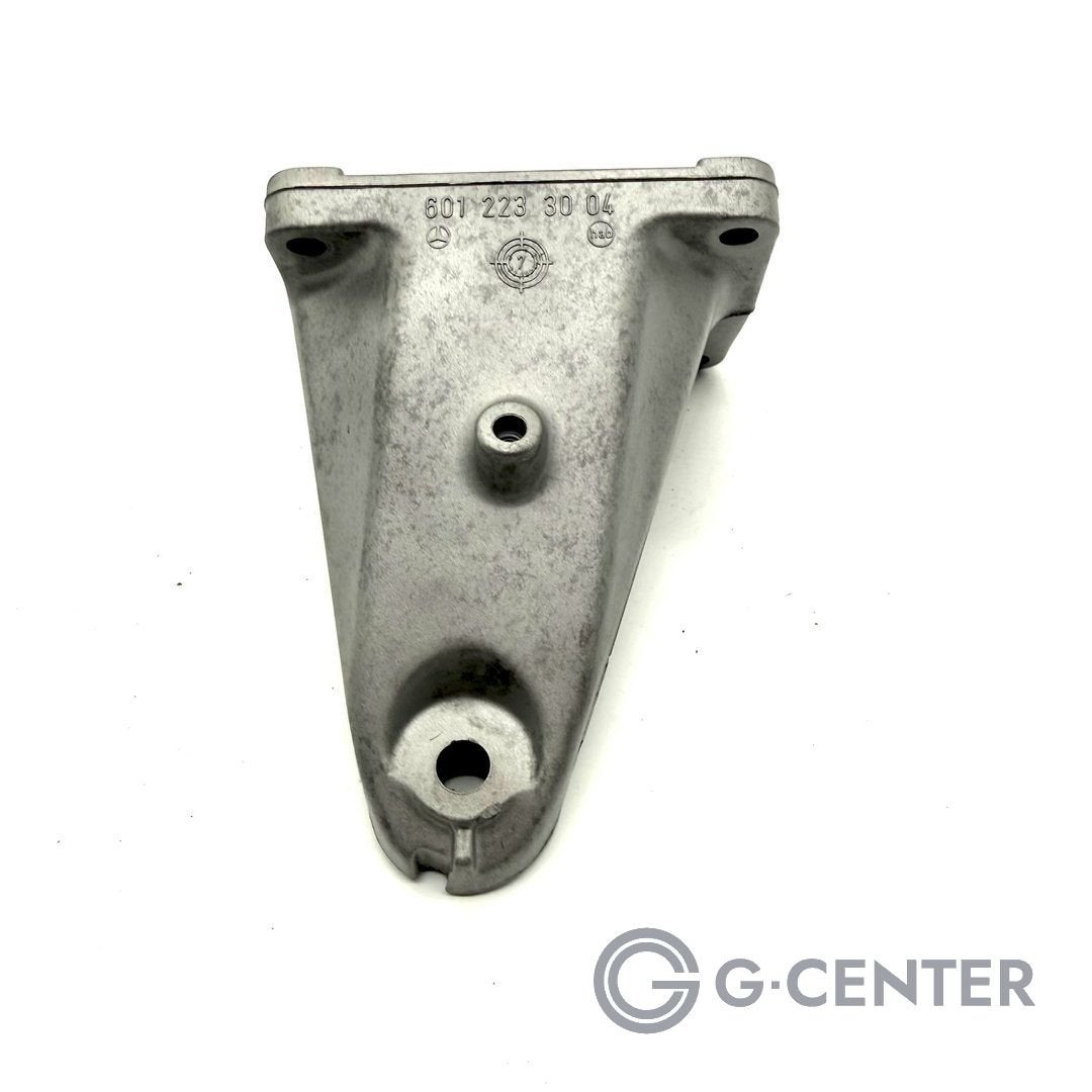 Mercedes-Benz A6012233004 Motorsteun, -, -, Ophalen of Verzenden, BOVAG lid