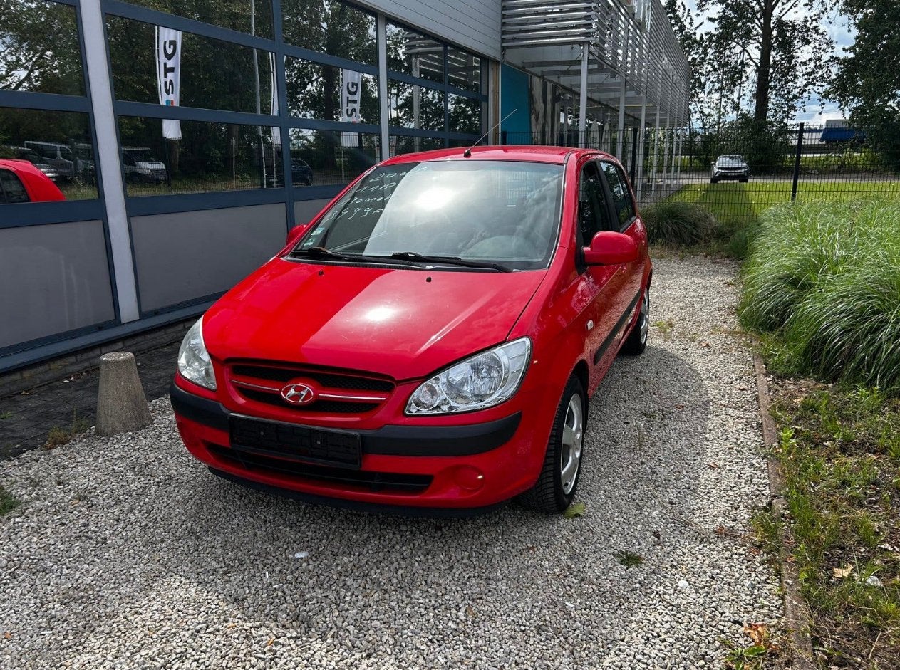 Hyundai getz benzine met keuring verkoop en garantie, Auto's, Voorwielaandrijving, Stof, Zwart, 4 cilinders