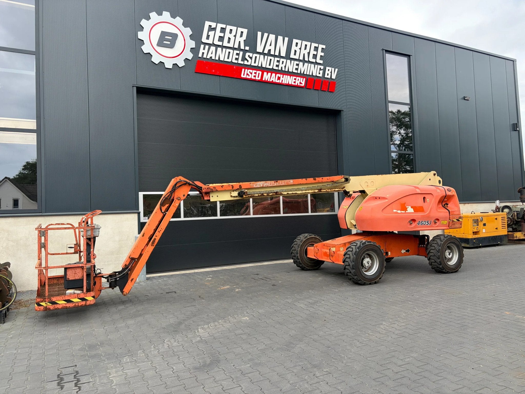 JLG 460SJ telescoop hoogwerker, Articles professionnels