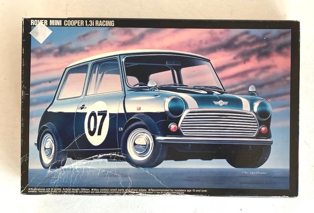MINI Cooper 1.3i racing Fujimi L.W.S.6 (12505)., Hobby en Vrije tijd, Modelbouw | Auto's en Voertuigen, Fujimi, Auto, Groter dan 1:32