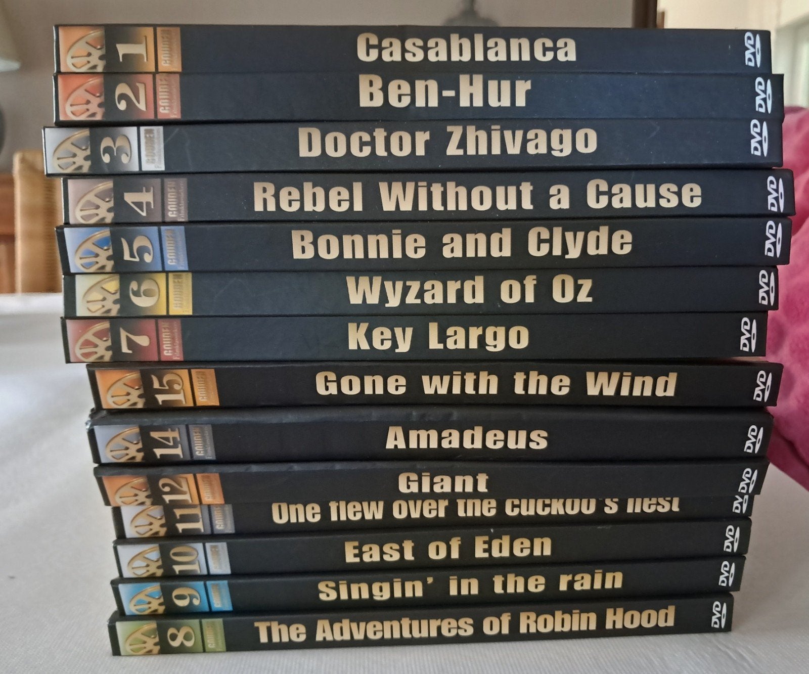 15 DVD de la collection dorée de Het Laatste Nieuws, Enlèvement ou Envoi, Comme neuf