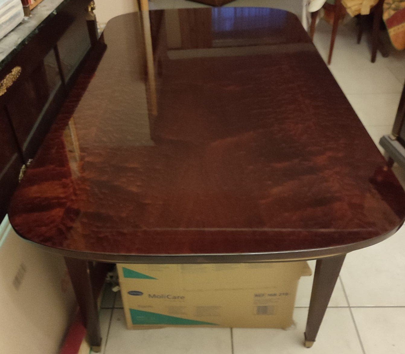Mahoniehouten eettafel en zes stoelen Levering mogelijk., Ophalen, 200 cm of meer, Zo goed als nieuw, Rechthoekig