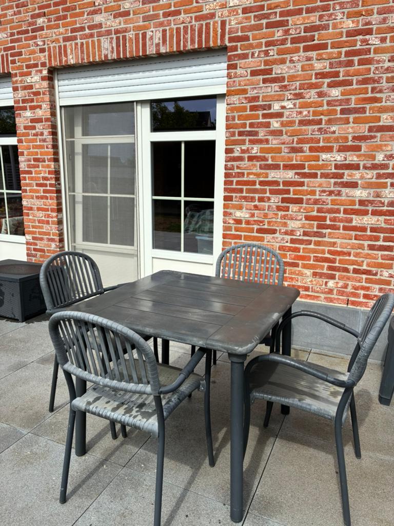 Tuintafel + 4 stoelen, Tuin en Terras, Tuinsets en Loungesets, Ophalen, Gebruikt