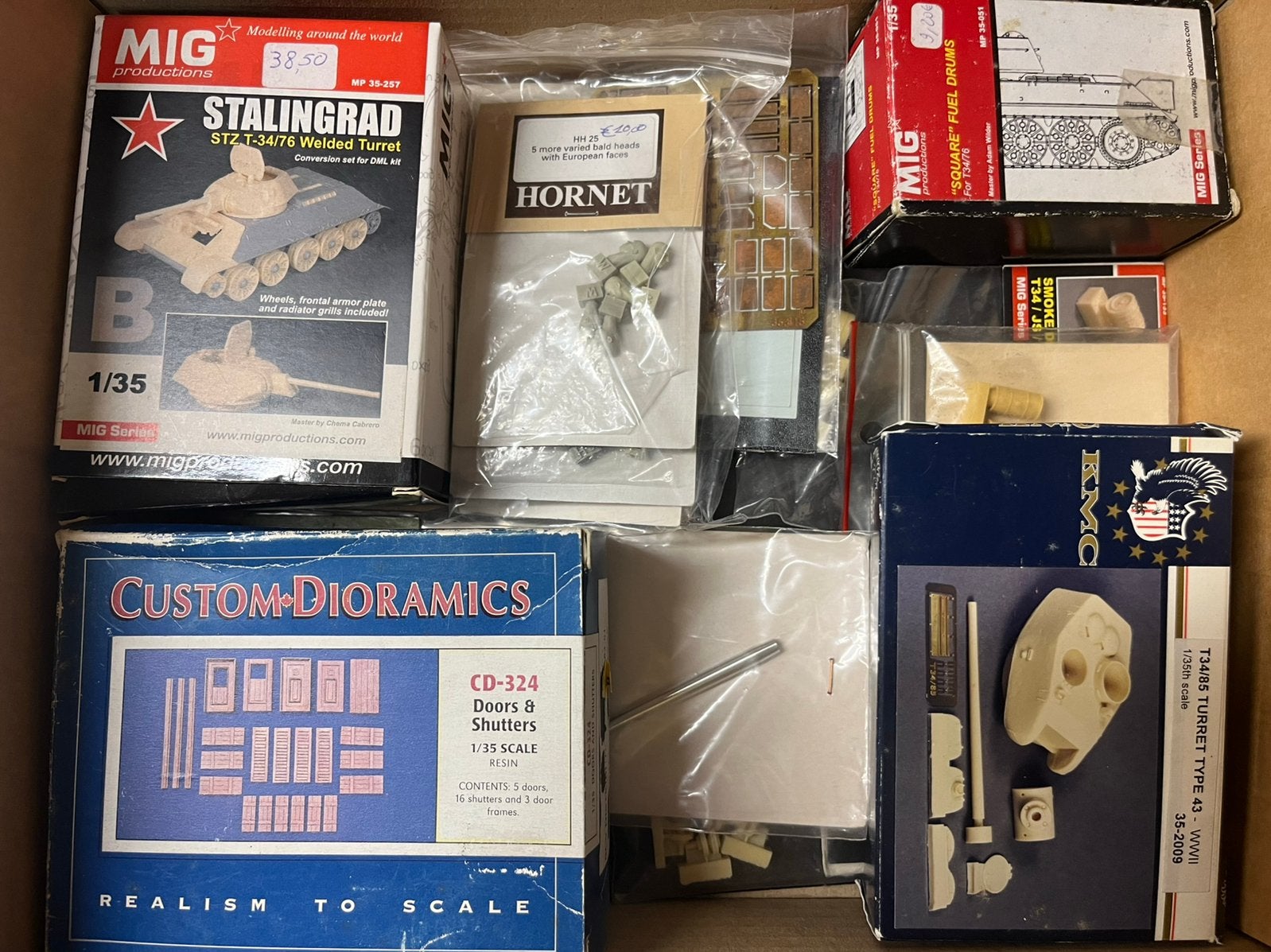 Kits de conversion en résine PE, lot 1/35 (MIG, Hornet, KMC), Enlèvement ou Envoi, Neuf, Diorama