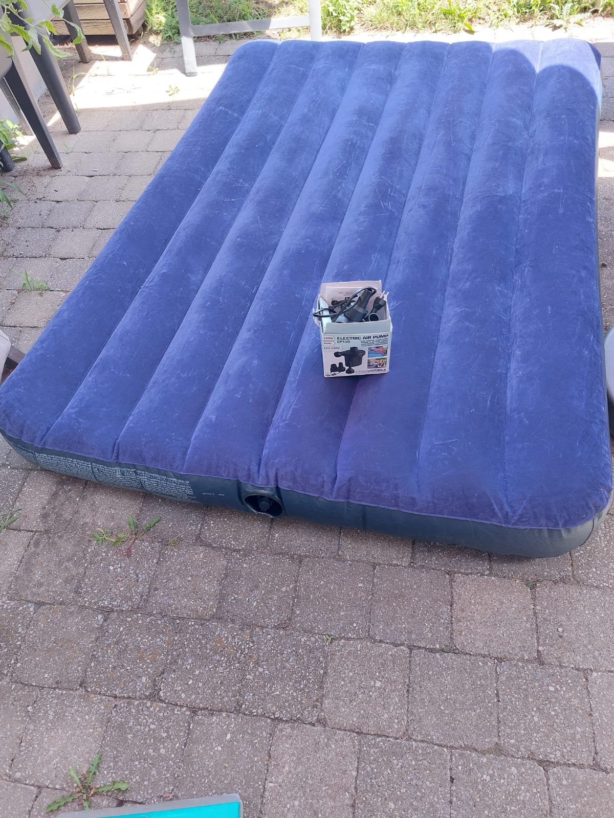 Opblaasbare matras, Ophalen, Zo goed als nieuw