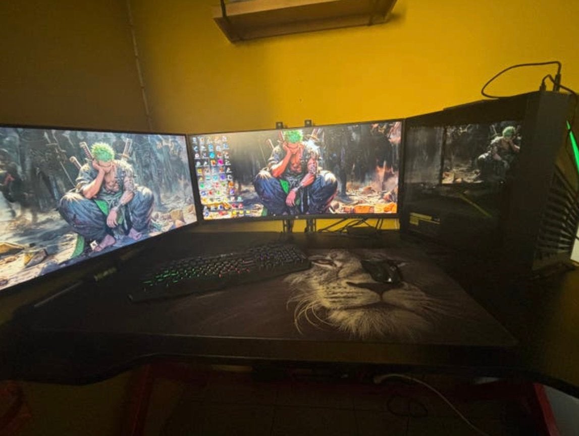 1 pc et 2 ecrans a vendre, 32 GB, 4 Ghz ou plus, Enlèvement, Gaming