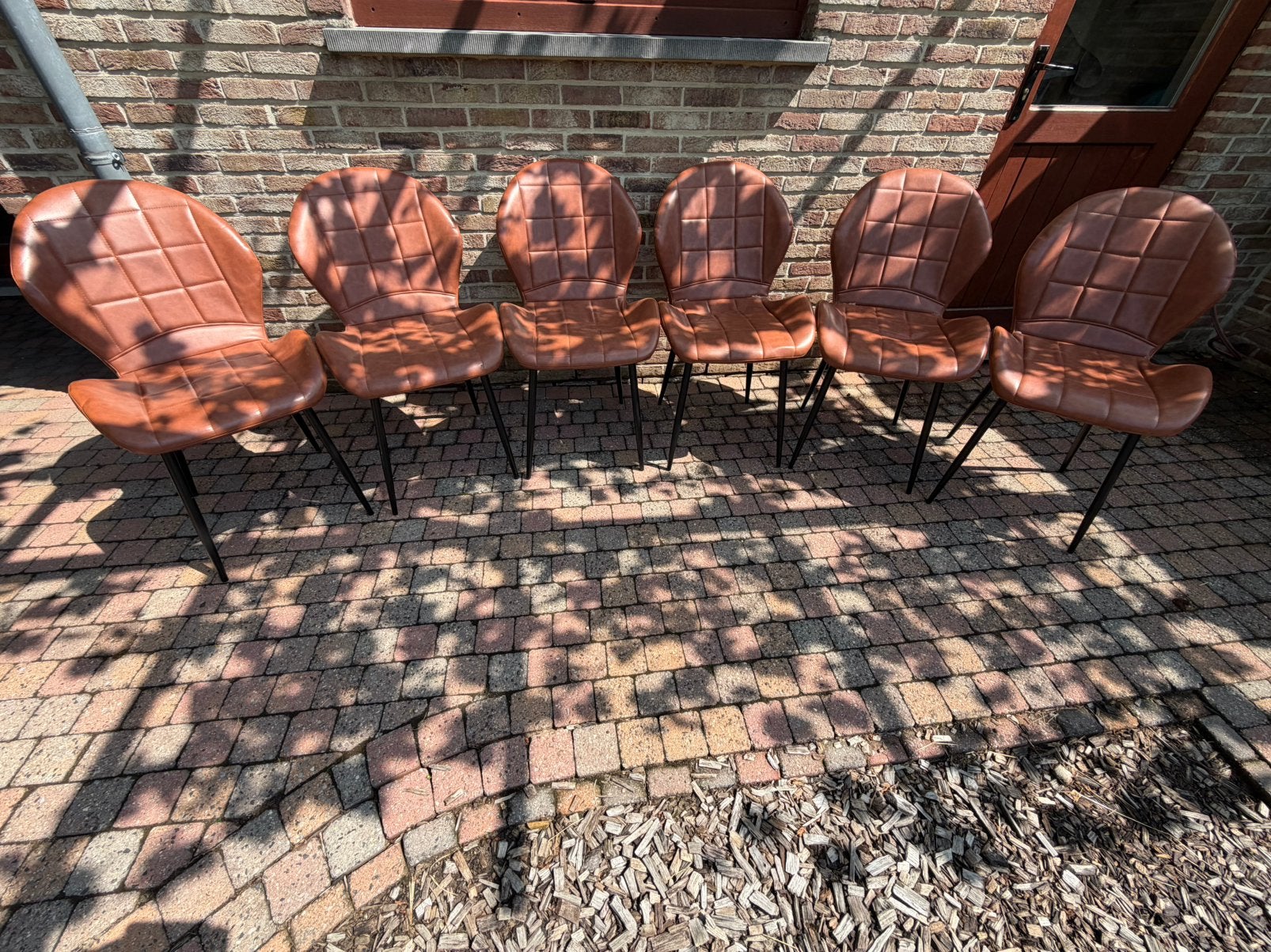 6 stoelen, Ophalen
