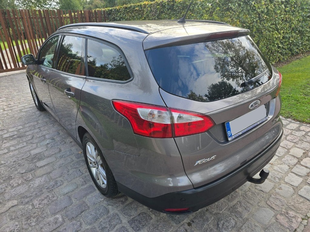 Ford Focus Clipper 1.6 TDCi / 228.810 km / Euro 5, Auto's, Euro 5, Stof, 4 cilinders, Bruin