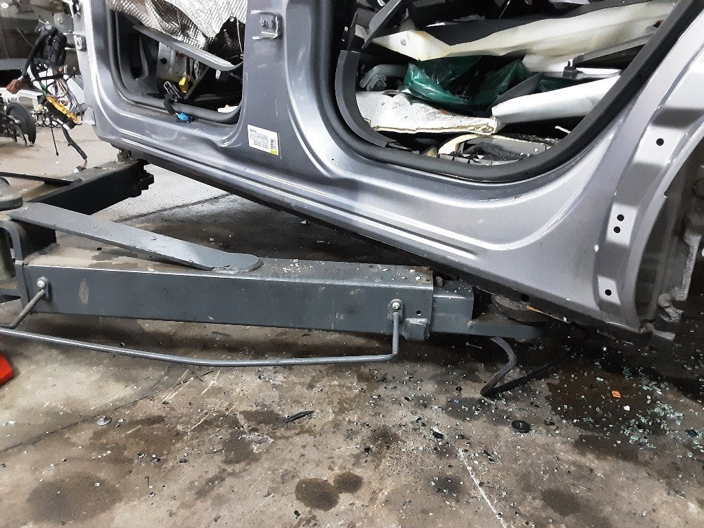 SEUIL DE PORTE GAUCHE Peugeot 3008 II (M4 / MC / MJ / MR), Kontakt-peugeot@peugeot.com, Utilisé, Peugeot Deutschland GmbH, Bahnhofsplatz
65423  Rüsselsheim, DE