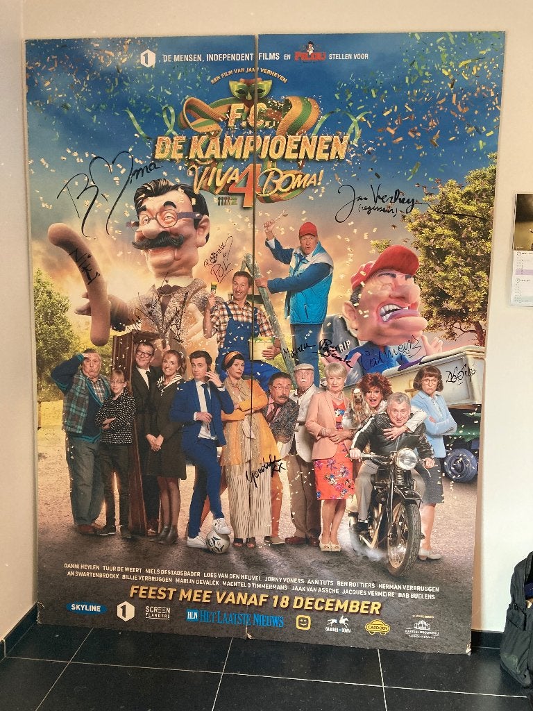 Gesigneerd poster van FC De Kampioenen, Ophalen, Zo goed als nieuw