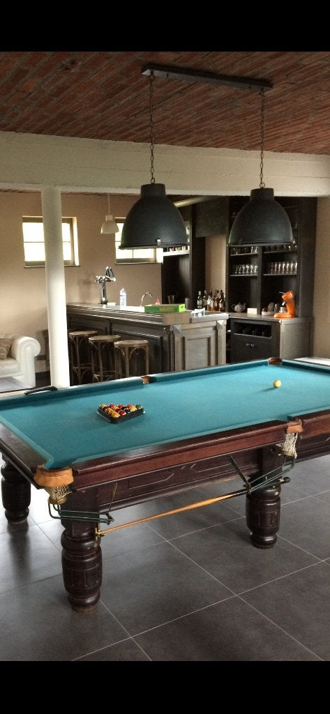 Toog voor mancave, Ophalen, Gebruikt