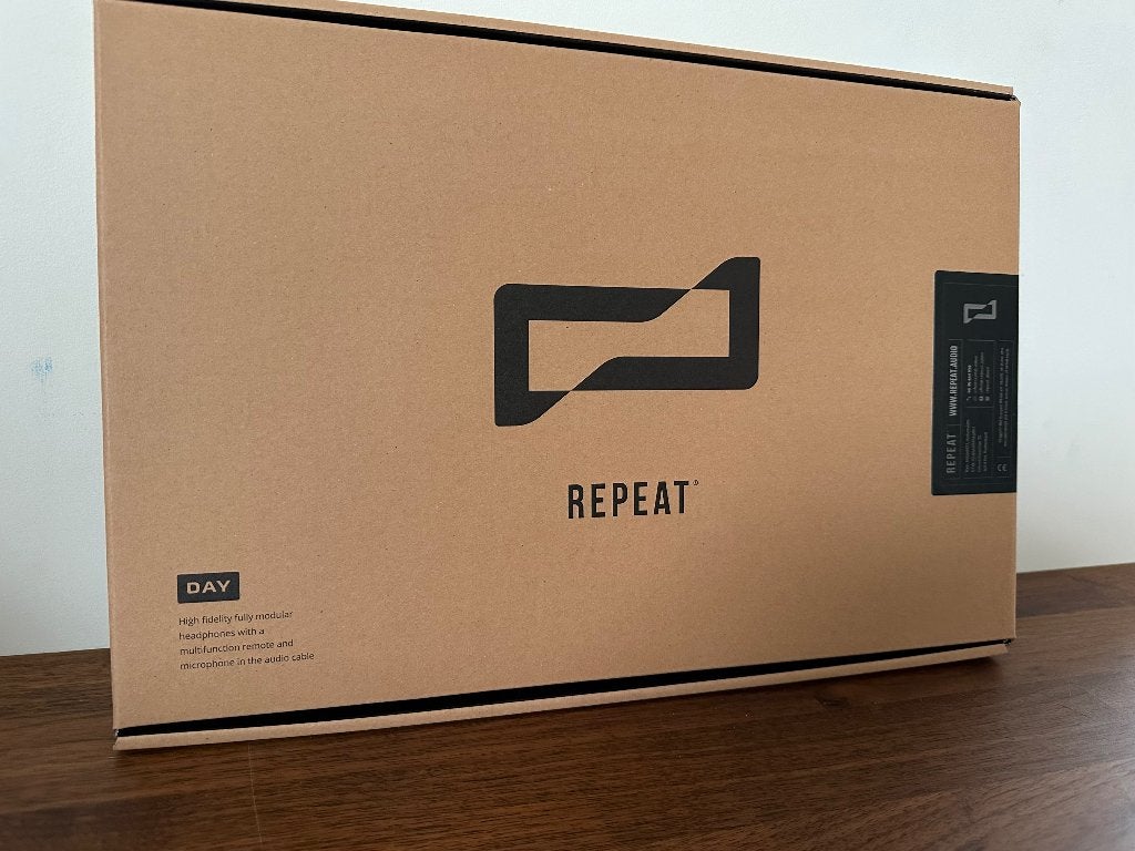 Nieuwe Repeat DAY hoofdtelefoon met garantie, TV, Hi-fi & Vidéo, Casques audio, Neuf, Autres marques, Enlèvement ou Envoi, Noir
