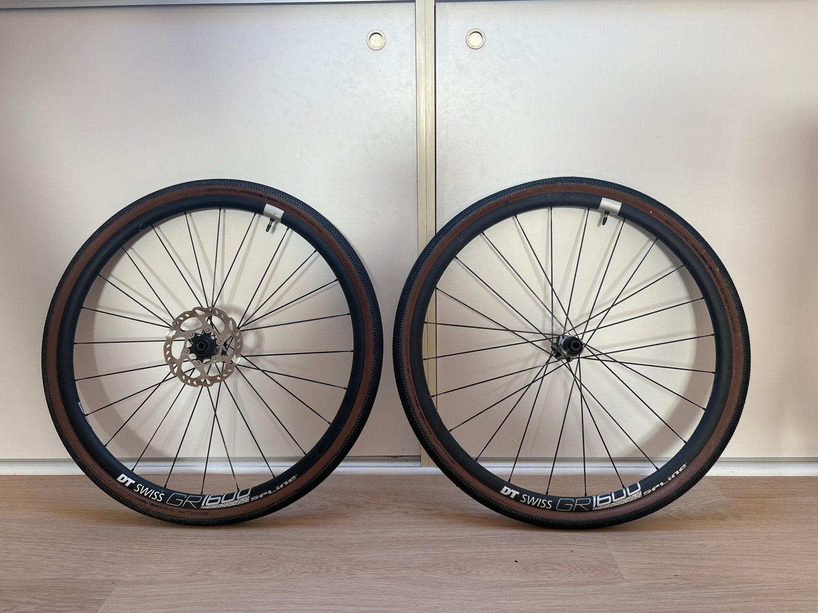 Roues DT Swiss GR 1600 Spline, Utilisé, Aluminium, Roue, Enlèvement