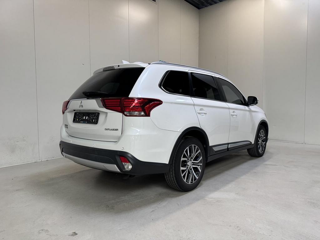 Mitsubishi Outlander 2.0 Benzine Autom. -  7 PL - GPS - Top, Autos, Mitsubishi, 0 kg, Achat, Outlander, 7 places