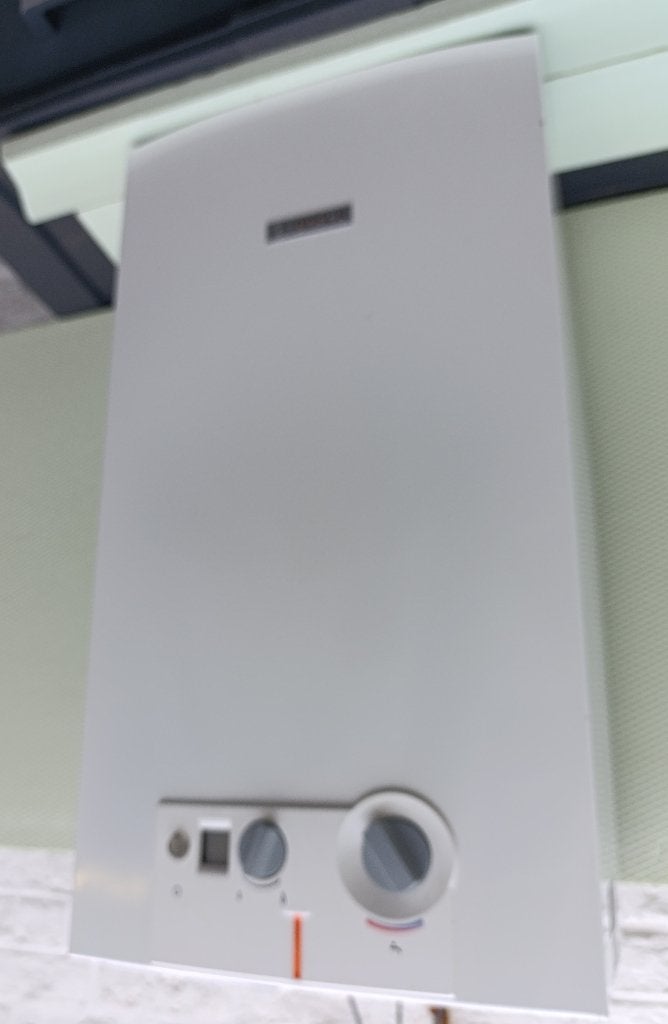 chauffe eau gaz, Chauffe-eau, Enlèvement, Utilisé, 3 à 5 ans