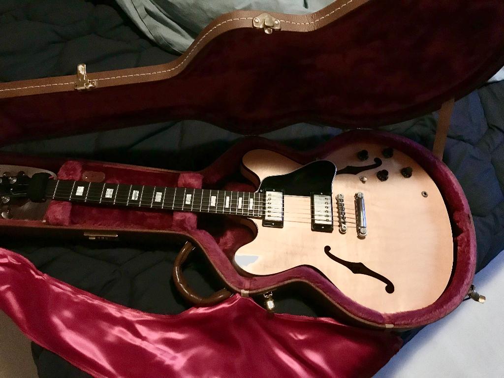 Gibson es335. 1999, Muziek en Instrumenten, Ophalen, Zo goed als nieuw, Semi-solid body, Gibson