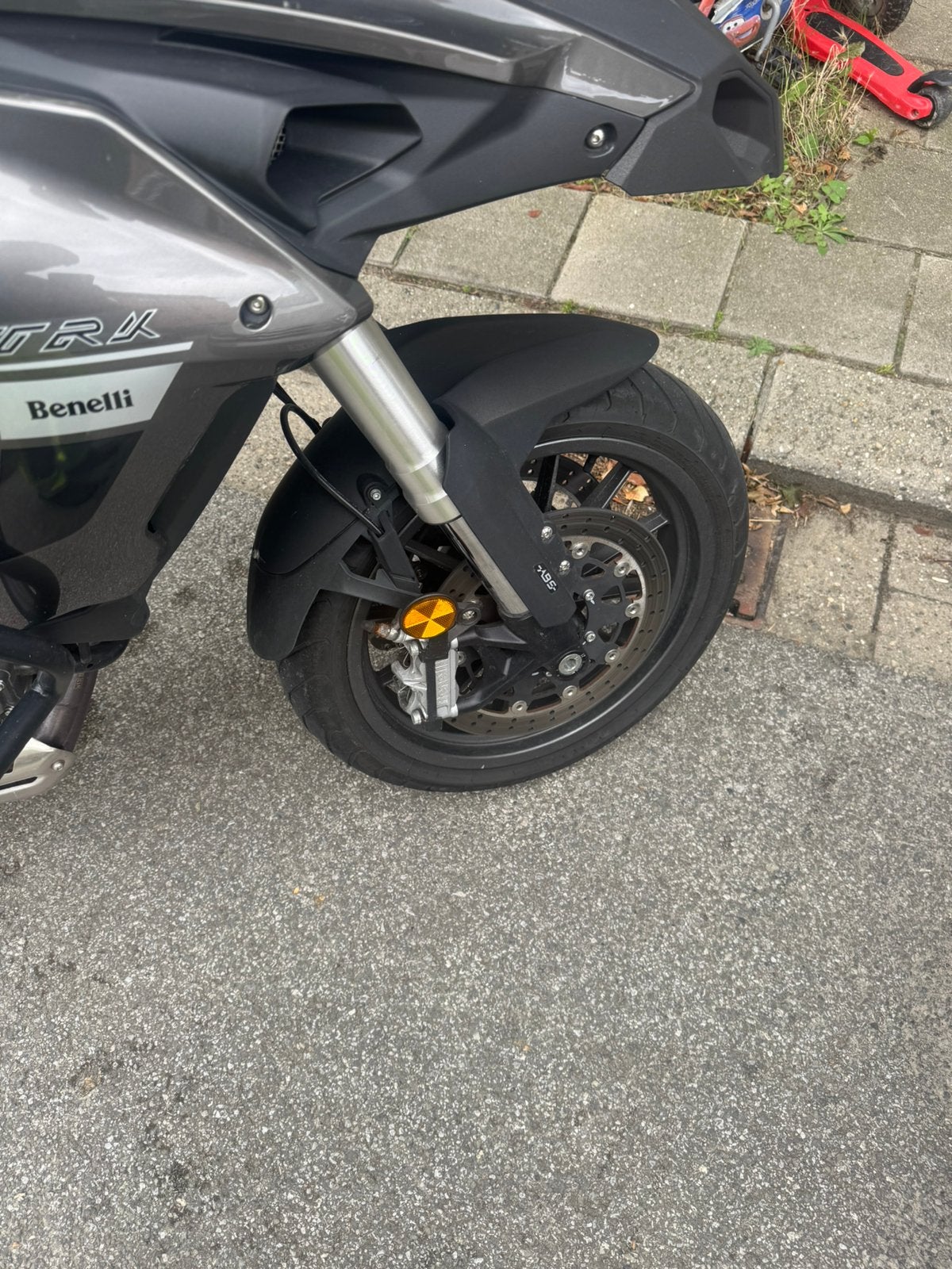 Benelli Trek 502, Motos, Enlèvement ou Envoi