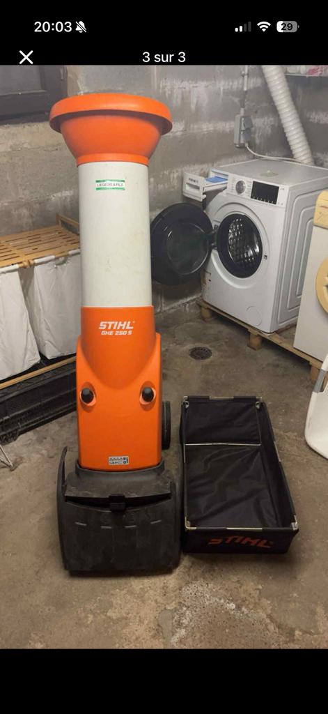 Broyeur Stihl GHE 250 S utilisée que deux fois vente, Enlèvement, Comme neuf