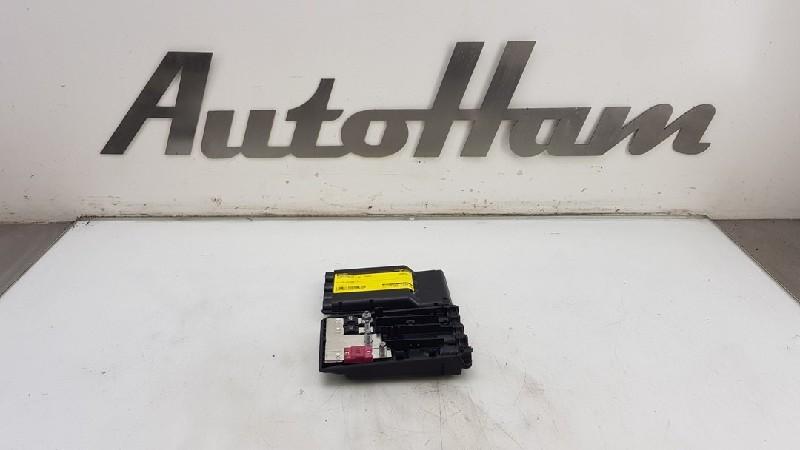 ZEKERINGKAST BMW 2 serie Gran Coupe (F44) (01-2019/-), Auto-onderdelen, Gebruikt, BMW