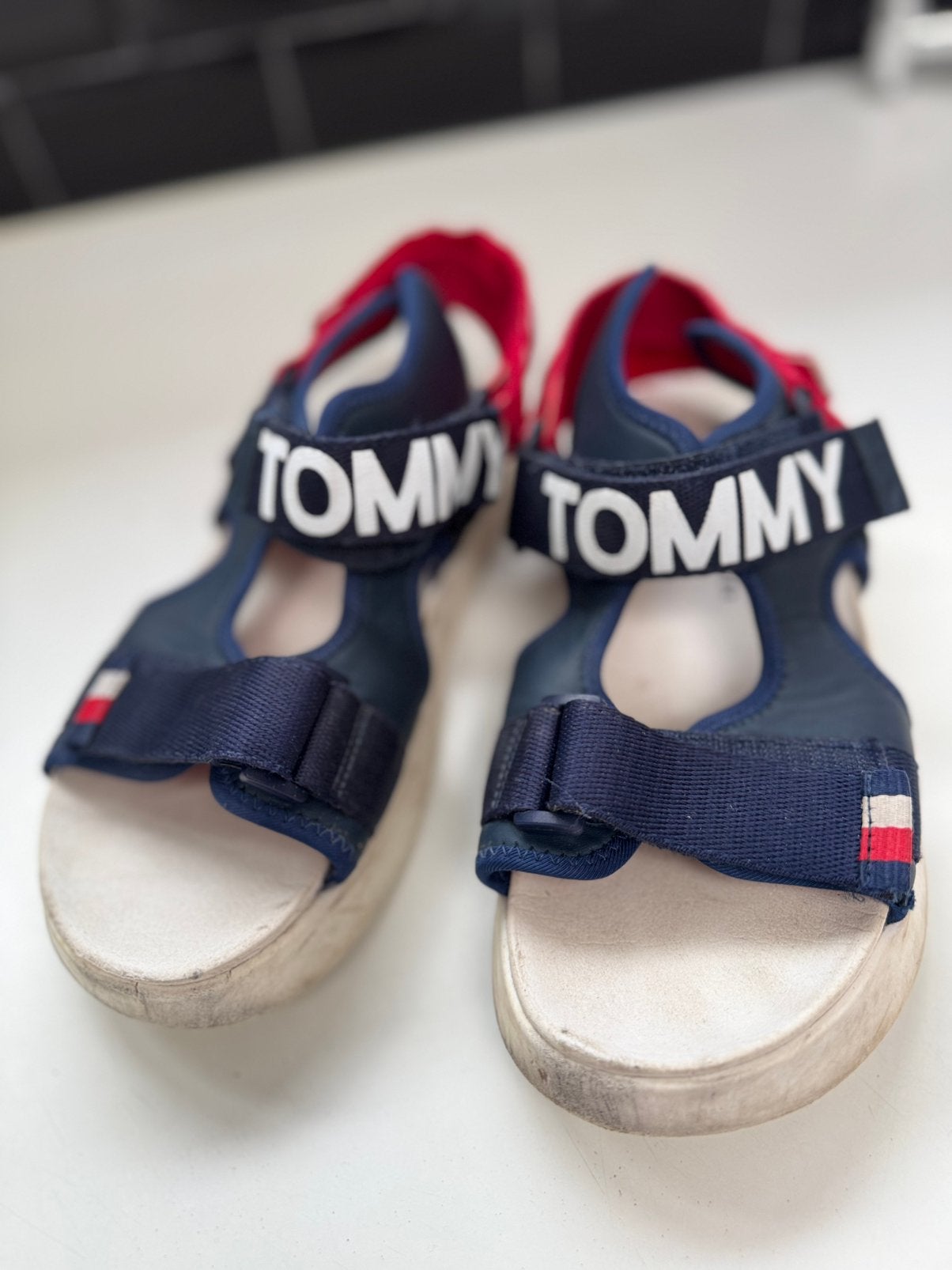 Sandalen merk tommy maat 38, Kinderen en Baby's, Babykleding | Schoentjes en Sokjes, Ophalen, Zo goed als nieuw