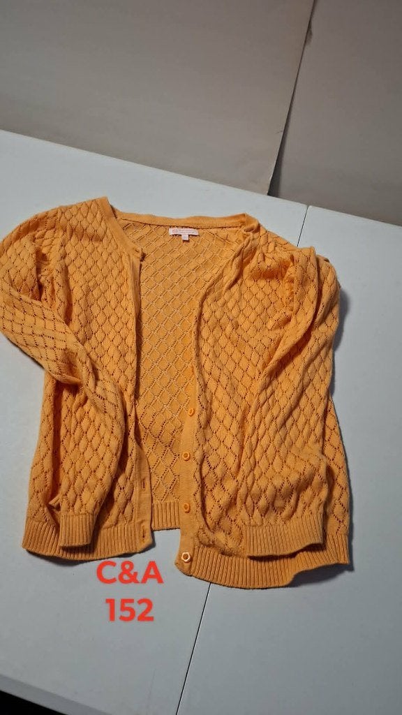 Gilet meisje maat 152 c&a en Fish&Chips 170 aan 3 € stuk, Ophalen, Zo goed als nieuw, Meisje, Trui of Vest
