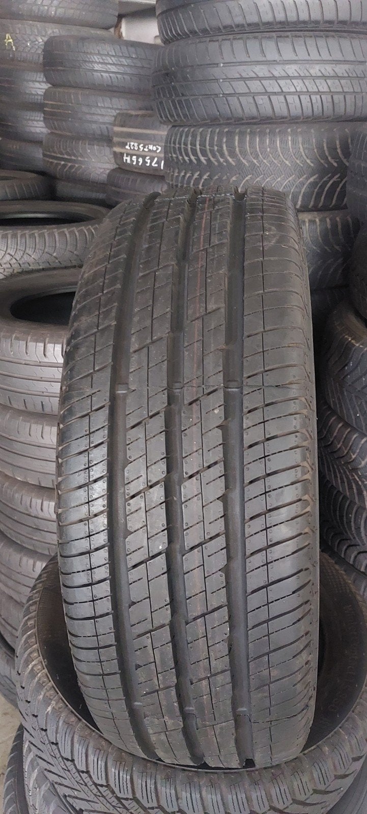 23560r17C 235 60 r16C 235/60/r16C continental nouveau leasin