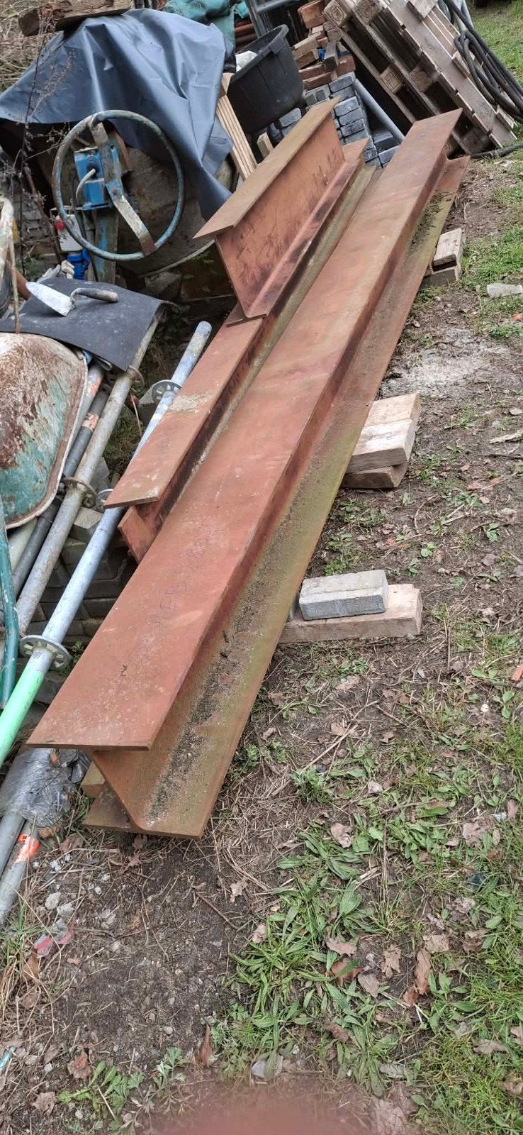 poutrels heb 280, Enlèvement ou Envoi