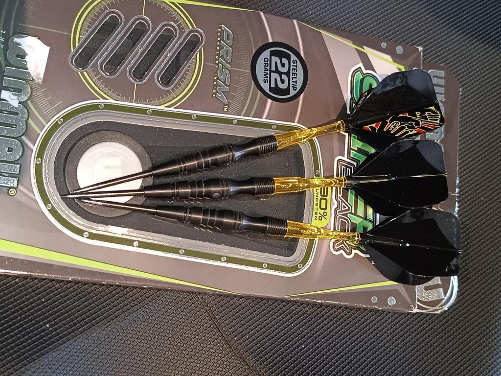 Winmau Sniper Black 22gr, Sport en Fitness, Darts, Ophalen of Verzenden, Flights