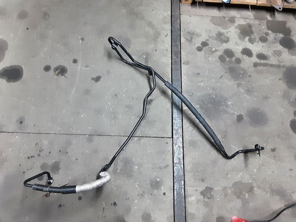 DURITE DIRECTION ASSISTEE Audi A3 (8L1) (01-1996/05-2003), Auto-Union-Straße  1,
85057  Ingolstadt, DE, Info@audi.de, Audi, Utilisé