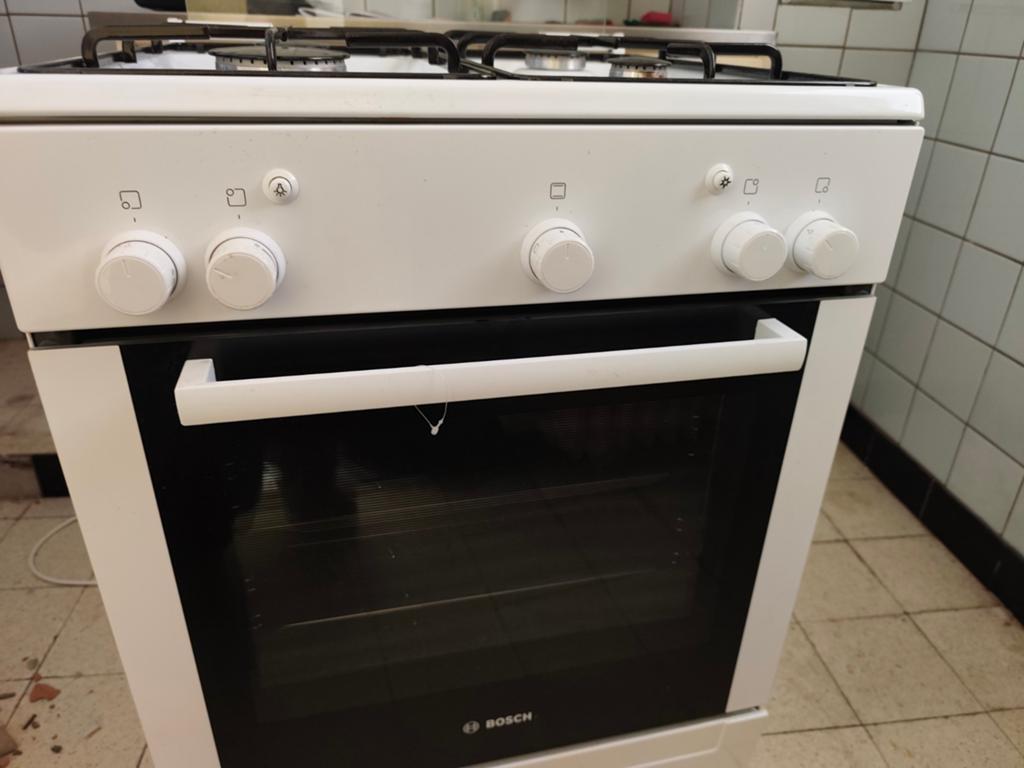 Cuisinière à gaz avec four, Enlèvement