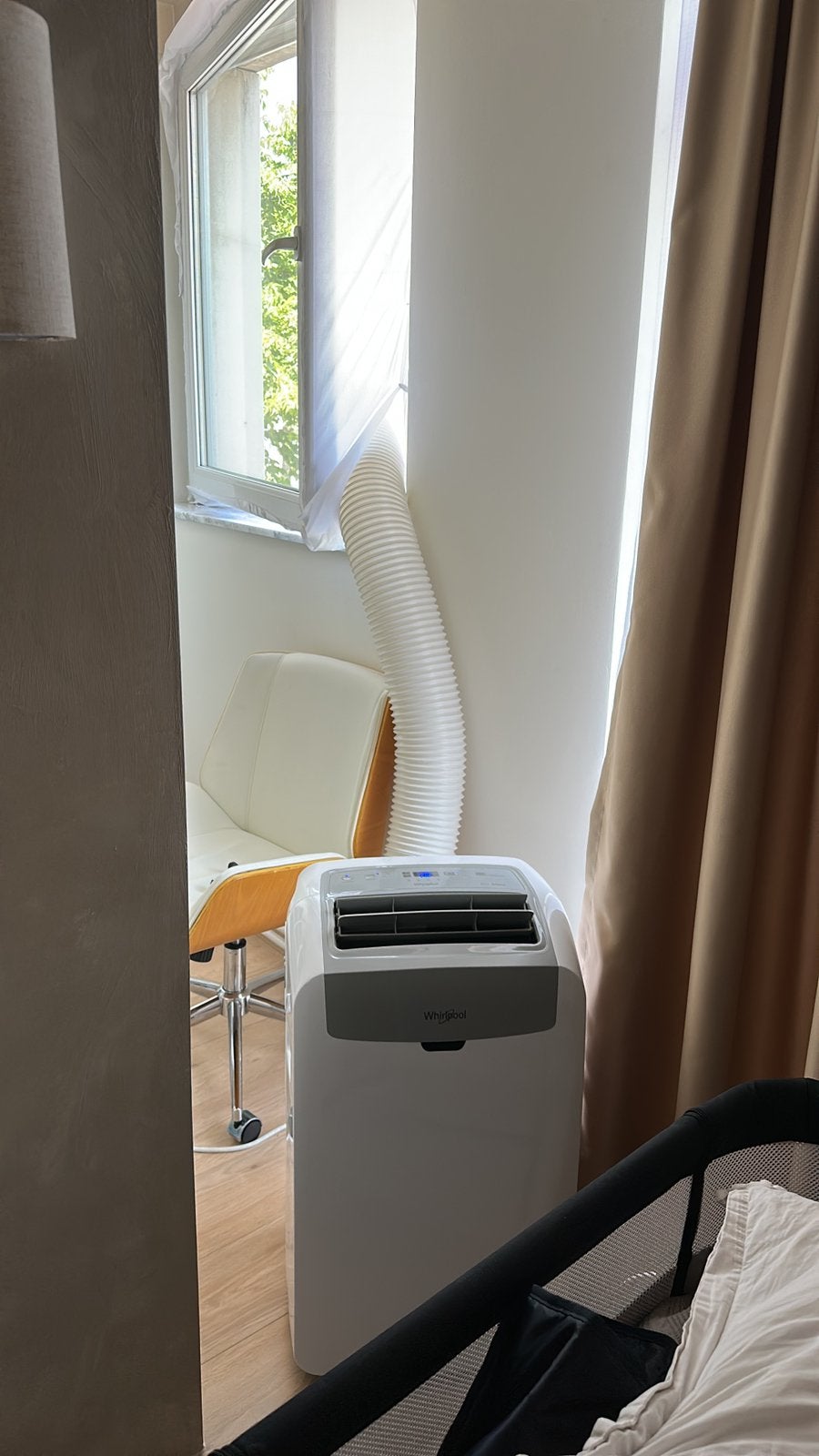 Mobiele airco whirlpool 12.000 BTU, Ophalen, Zo goed als nieuw, Mobiele airco