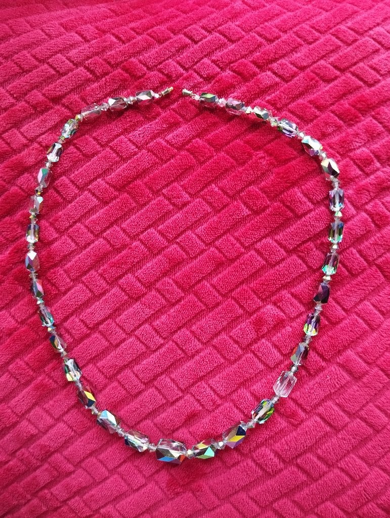 gefacetteerde ketting met glazen kristallen kralen vintage, Ophalen of Verzenden, Gebruikt, Overige kleuren, Steen of Mineraal