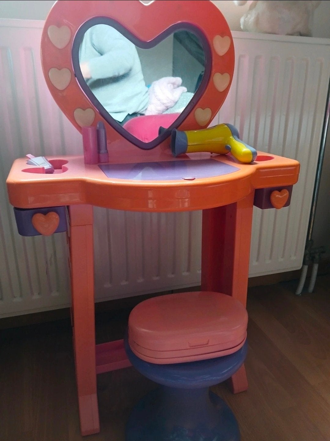 Kinder beauty tafel met accessoires, Kinderen en Baby's, Ophalen, Gebruikt