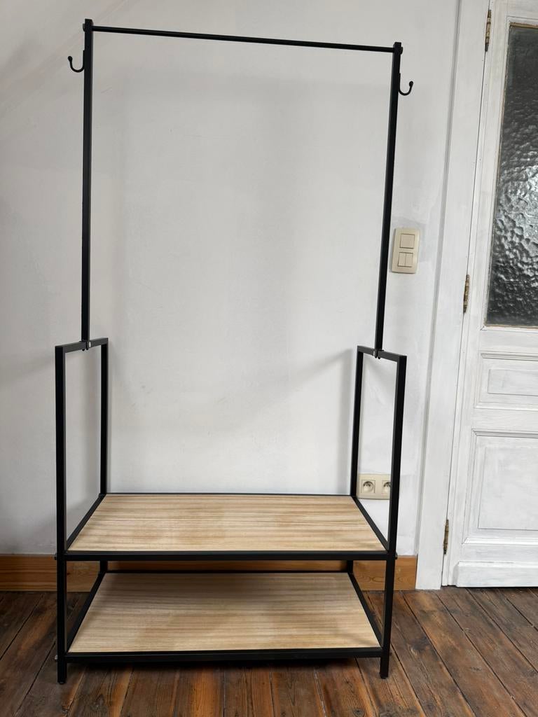 Kledingrek met planken, Ophalen, Zo goed als nieuw