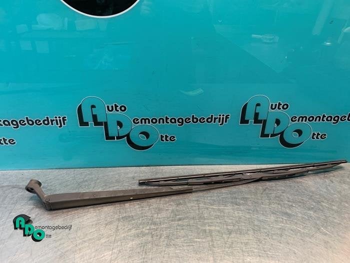 Ruitenwisserarm voor van een Daihatsu Cuore (Cuore 03-), Gebruikt, Daihatsu, -, -