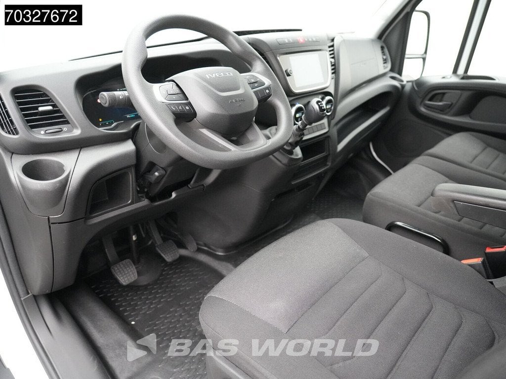 Iveco Daily 35C16 3.0L Laadklep NEW MODEL Dubbellucht 160PK, Achat, Euro 6, Entreprise, Boîte manuelle